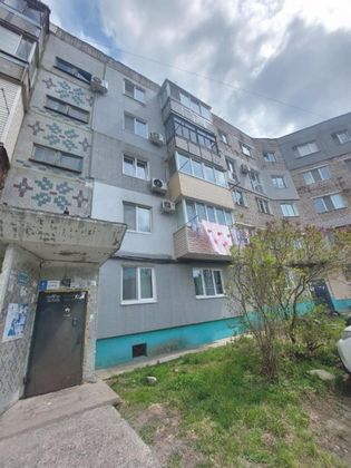 Продажа 4-комнатной квартиры 101 м², 1/5 этаж