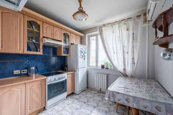 Продажа 2-комнатной квартиры 55 м², 6/12 этаж