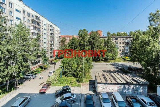 Продажа 2-комнатной квартиры 47 м², 3/9 этаж