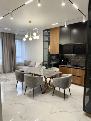 Продажа 3-комнатной квартиры 96 м², 6/39 этаж