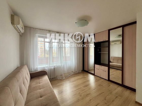 Продажа 2-комнатной квартиры 37 м², 3/9 этаж