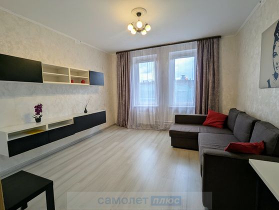 Продажа 2-комнатной квартиры 57 м², 7/18 этаж