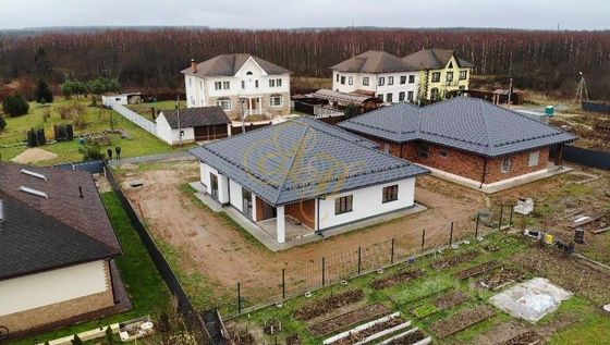 Продажа дома, 216,6 м², с участком 8 соток