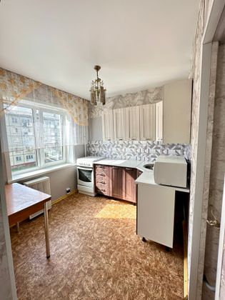 Продажа 2-комнатной квартиры 45 м², 3/5 этаж