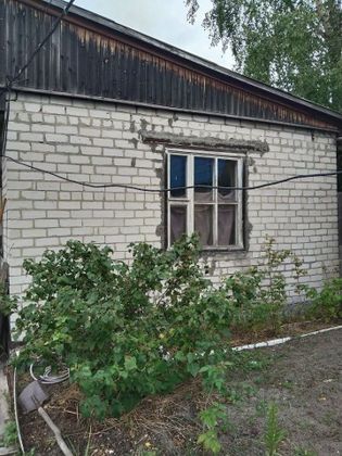 Продажа дома, 70 м², с участком 6 соток