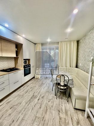 Продажа 2-комнатной квартиры 57 м², 1/8 этаж