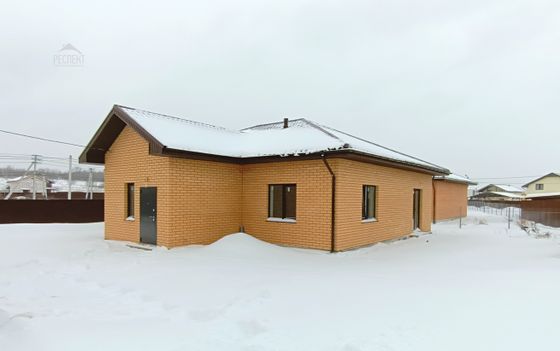 Продажа дома, 107 м², с участком 5,6 сотки