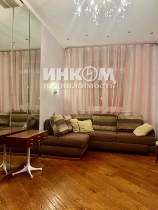 Продажа 2-комнатной квартиры 60 м², 3/5 этаж