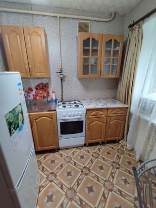 Продажа 1-комнатной квартиры 32 м², 1/4 этаж