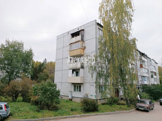 Продажа 3-комнатной квартиры 62 м², 5/5 этаж