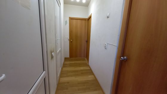 Продажа 4-комнатной квартиры 72 м², 8/9 этаж