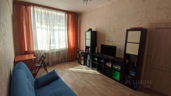 Продажа 1-комнатной квартиры 32 м², 1/5 этаж