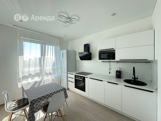 Аренда 2-комнатной квартиры 50 м², 21/24 этаж