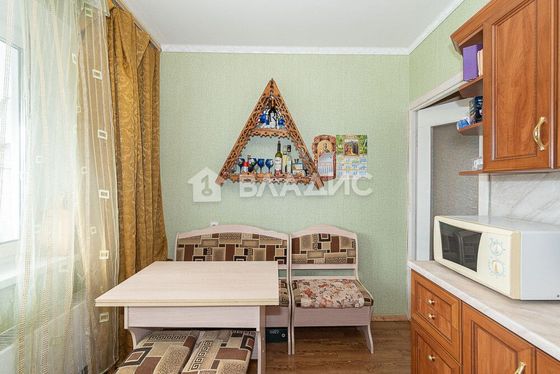 Продажа 2-комнатной квартиры 60,7 м², 1/10 этаж