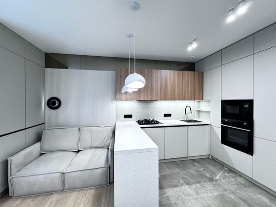 Продажа 2-комнатной квартиры 77 м², 3/12 этаж