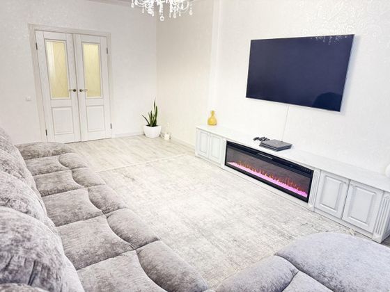 Продажа 3-комнатной квартиры 86,6 м², 2/10 этаж