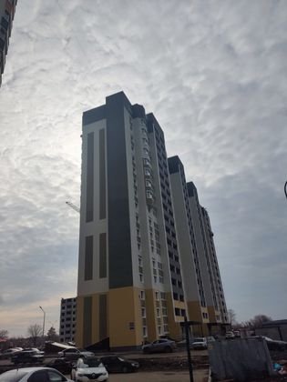 Продажа 3-комнатной квартиры 82 м², 9/17 этаж