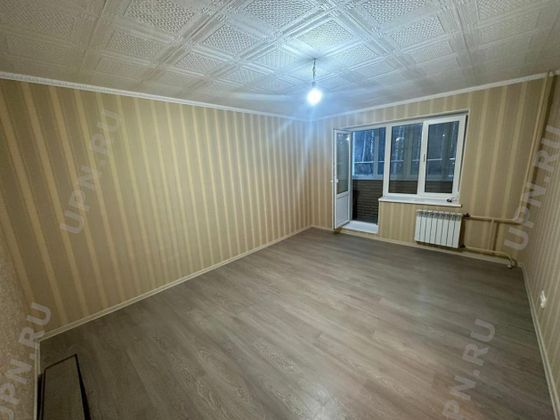 Продажа 1-комнатной квартиры 37 м², 1/3 этаж