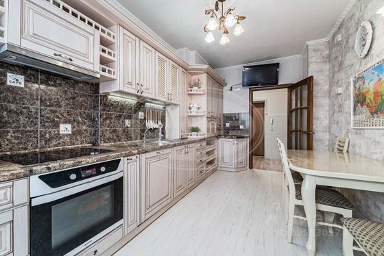 Продажа 2-комнатной квартиры 83 м², 3/11 этаж