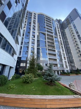 Продажа 2-комнатной квартиры 86 м², 7/19 этаж