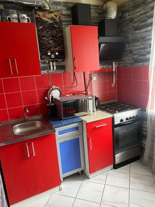 Продажа 3-комнатной квартиры 55 м², 2/5 этаж