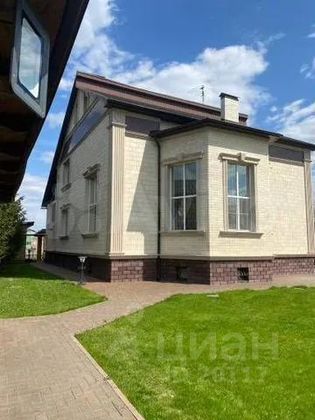 Продажа дома, 500 м², с участком 20 соток