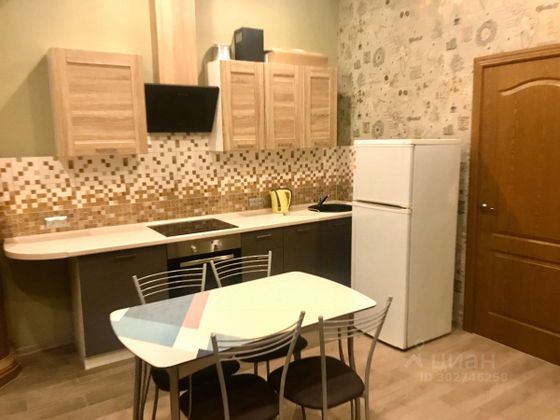 Аренда 2-комнатной квартиры 55 м², 3/5 этаж