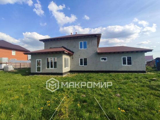 Продажа дома, 248,7 м², с участком 10,5 сотки