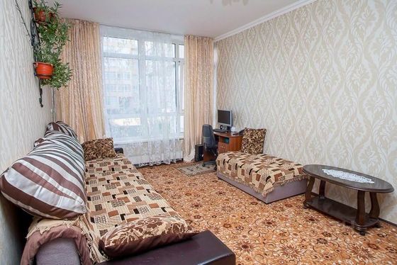 Продажа 3-комнатной квартиры 87,3 м², 1/8 этаж