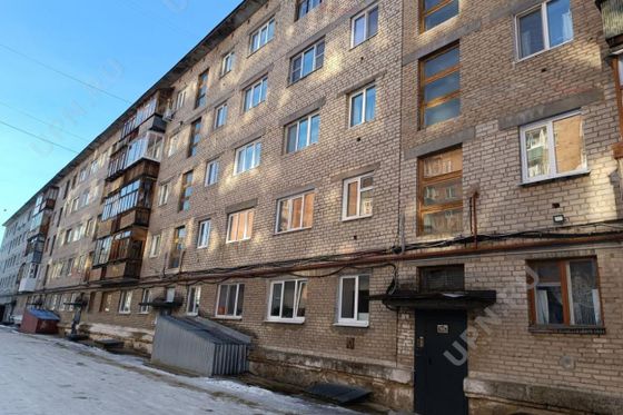 Продажа 2-комнатной квартиры 46 м², 1/5 этаж