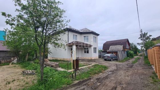 Продажа дома, 180 м², с участком 4 сотки