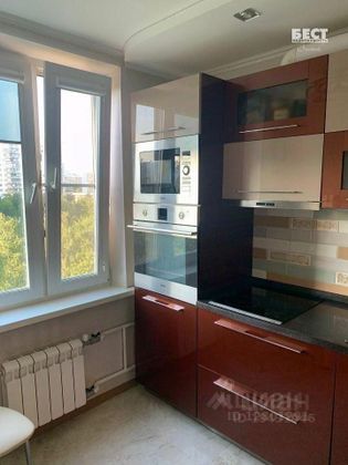 Продажа 3-комнатной квартиры 62 м², 9/9 этаж