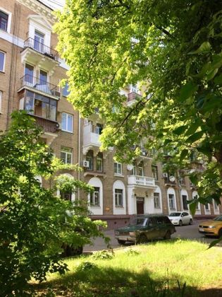 Продажа 3-комнатной квартиры 65 м², 1/5 этаж
