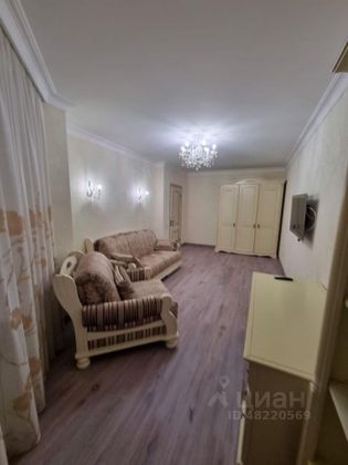 Продажа 3-комнатной квартиры 102 м², 4/10 этаж