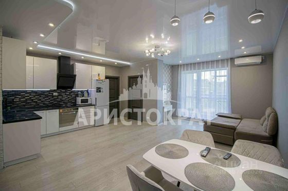 Продажа 3-комнатной квартиры 76,1 м², 7/25 этаж