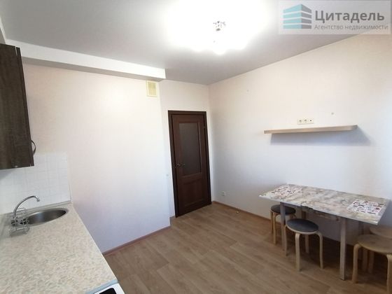 Продажа 1-комнатной квартиры 42 м², 3/19 этаж