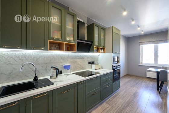 Аренда 2-комнатной квартиры 62 м², 13/14 этаж