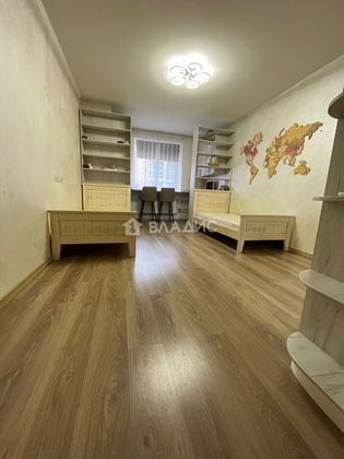 Продажа 2-комнатной квартиры 54,2 м², 1/3 этаж