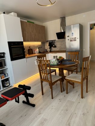 Продажа 3-комнатной квартиры 61,7 м², 20/21 этаж