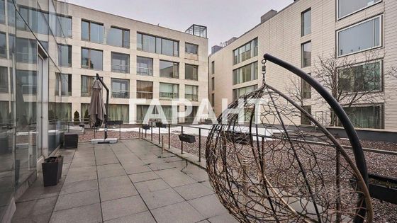 Продажа 4-комнатной квартиры 159,3 м², 2/6 этаж