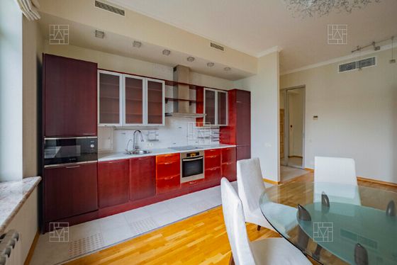 Аренда 4-комнатной квартиры 171 м², 4/6 этаж