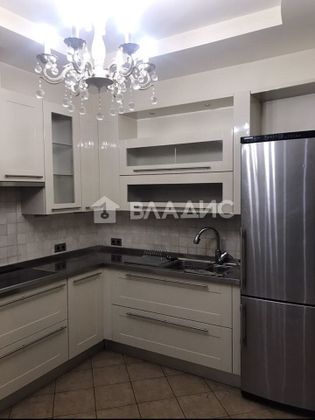 Продажа 3-комнатной квартиры 125 м², 11/17 этаж