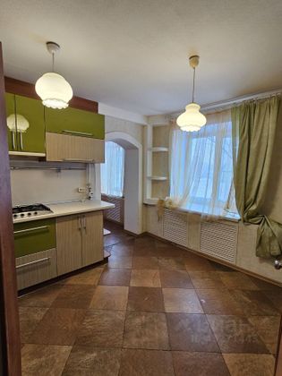 Продажа 4-комнатной квартиры 83,9 м², 1/2 этаж