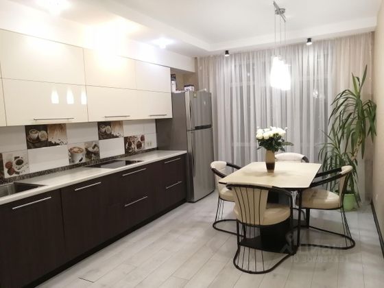 Продажа 3-комнатной квартиры 101 м², 8/12 этаж