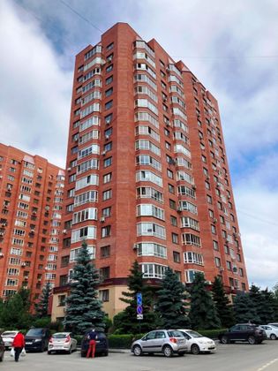 Продажа 4-комнатной квартиры 160 м², 6/18 этаж