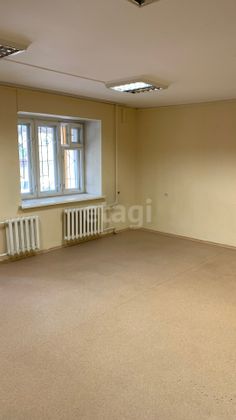 Продажа 4-комнатной квартиры 103 м², 1/8 этаж