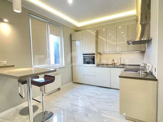 Продажа 2-комнатной квартиры 56,8 м², 15/17 этаж