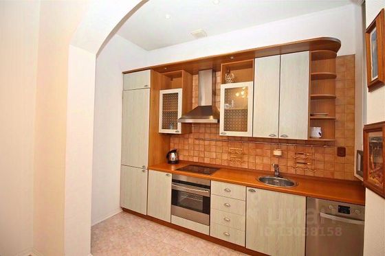 Аренда 3-комнатной квартиры 100 м², 5/8 этаж