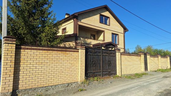 Продажа дома, 418 м², с участком 10 соток