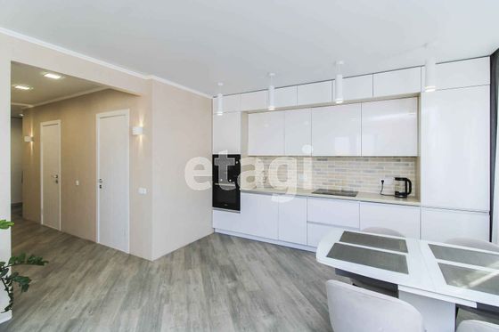 Продажа 2-комнатной квартиры 69,3 м², 16/18 этаж